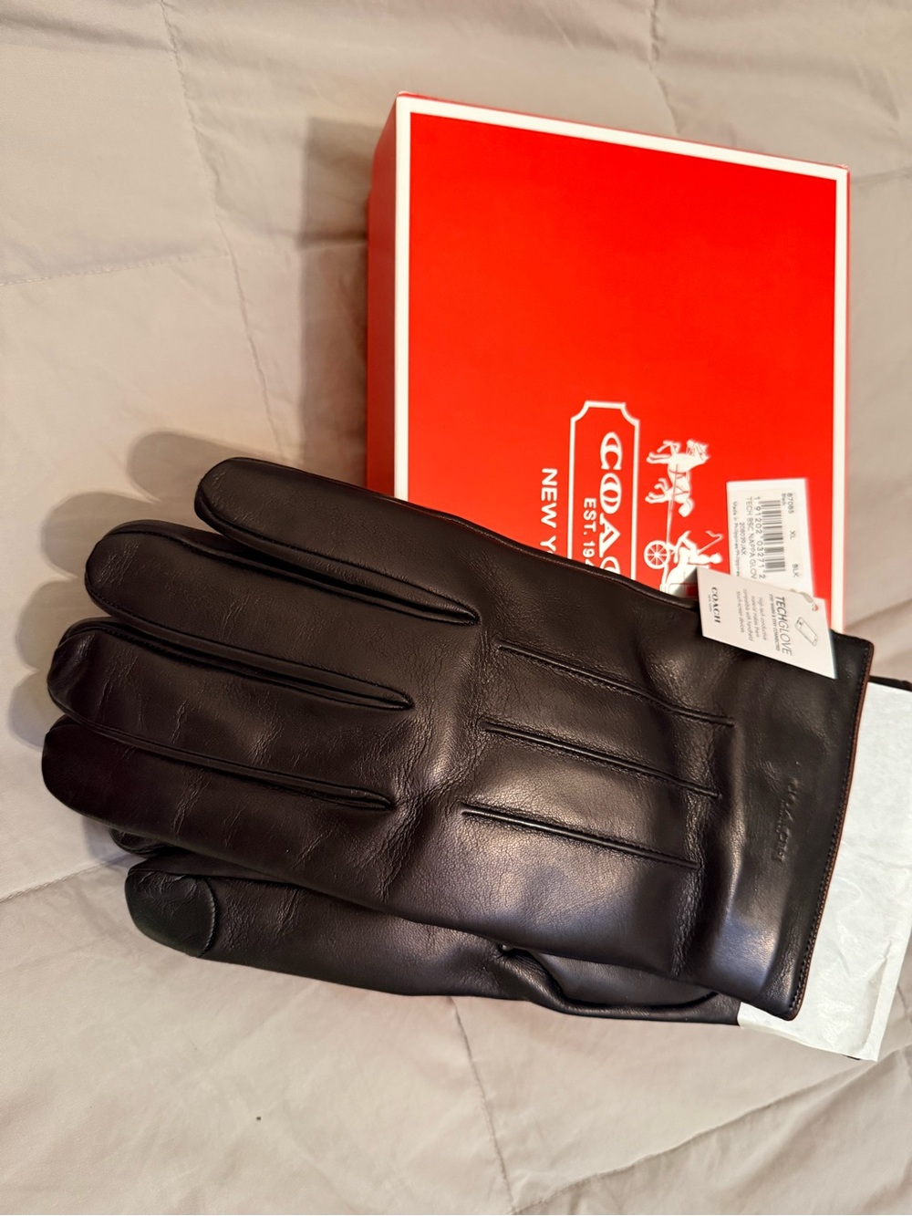 Coach Men’s Black Leather Gloves with Touchscreen Tip